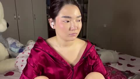Sakura online show from August 14, 2:53 pm