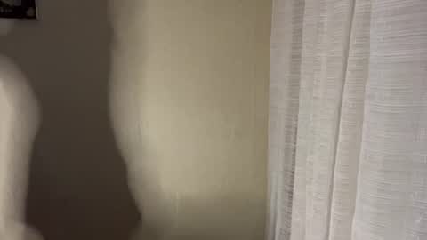 Sakura online show from August 14, 3:59 pm
