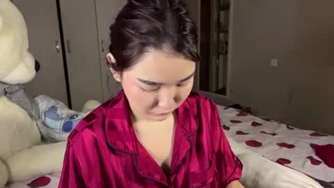 Sakura online show from August 14, 5:05 pm