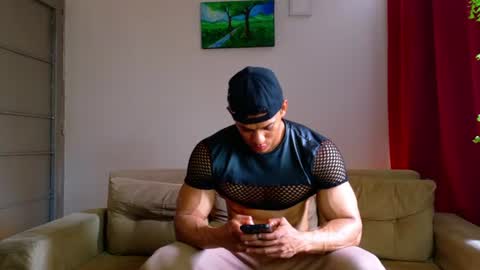 kale thomson online show from August 8, 3:56 pm