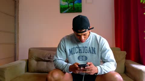 kale thomson online show from August 12, 5:26 pm