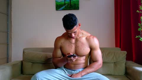 kale thomson online show from August 15, 4:33 pm