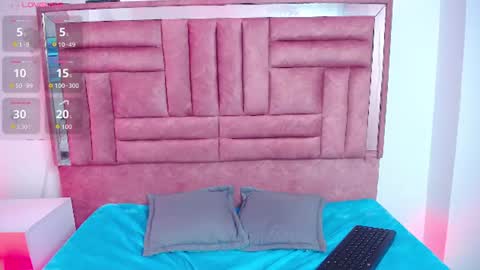 kali_raven online show from August 16, 2:48 am