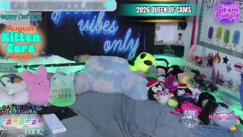 KalieKitten online show from August 9, 3:40 am