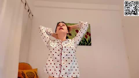 Im Seva and Im NO NUDE model online show from March 6, 2:36 pm