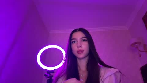Kallie Delaney online show from September 6, 8:53 am