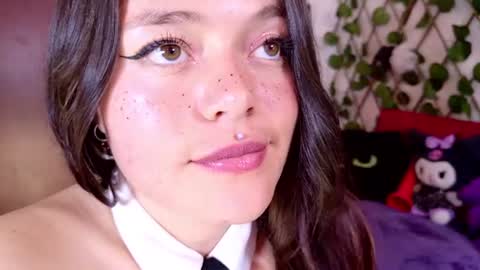 kalypzo_ online show from August 5, 9:24 pm