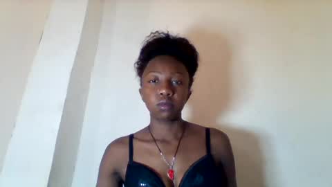 kalyssia_belle online show from August 12, 11:45 am