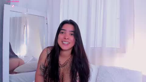 Kamila Betancourt online show from August 4, 1:08 pm
