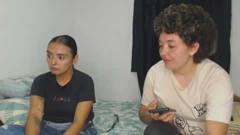 kammy   y   camila online show from August 5, 2:31 am