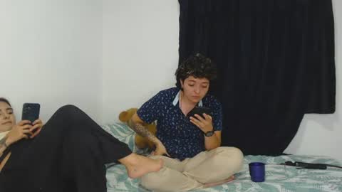 kammy   y   camila online show from August 6, 12:53 am