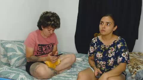 kammy   y   camila online show from August 7, 4:40 pm