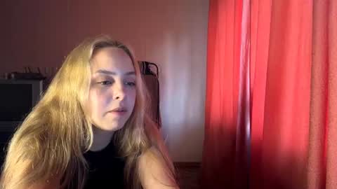 Lizzie online show from August 6, 4:17 pm
