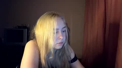 Lizzie online show from August 9, 7:37 pm