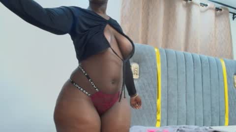 kandy_springs online show from August 3, 5:25 am