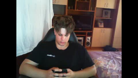 Kane Wolf online show from August 10, 1:34 pm