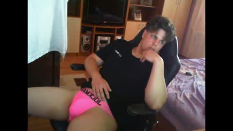 Kane Wolf online show from August 10, 2:40 pm