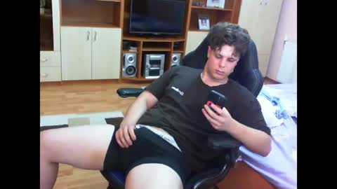 Kane Wolf online show from August 11, 9:39 pm