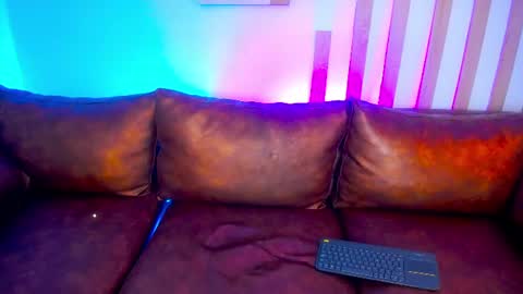 Kaoss Angel online show from August 12, 8:05 am