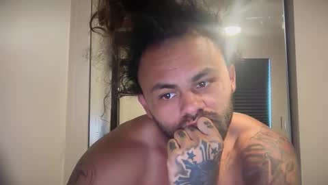 kaptanhook9 online show from April 15, 2:46 pm
