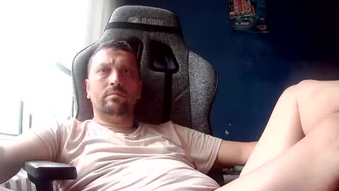 karasimsek54 online show from May 24, 1:25 pm