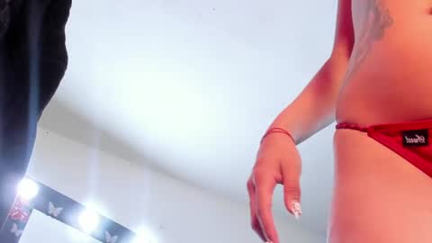 karely_laurent online show from July 11, 10:49 pm