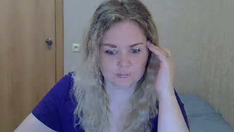 karennelsonx online show from August 7, 12:16 pm
