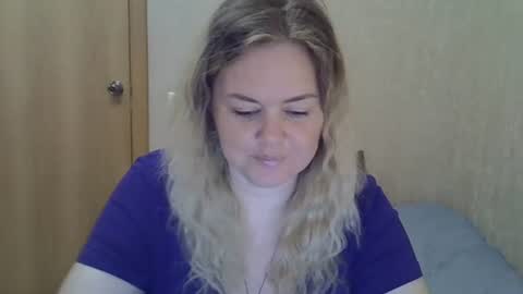 karennelsonx online show from August 7, 3:34 pm