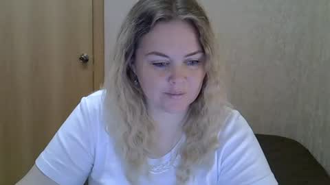 karennelsonx online show from August 13, 2:53 pm