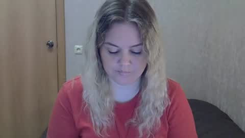 karennelsonx online show from August 14, 12:53 pm