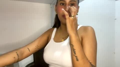 kariina candy and fox online show from June 22, 11:49 pm