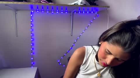 kariina candy and fox online show from July 5, 2:09 pm