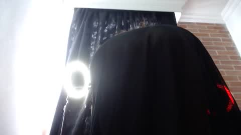 karima_sarabe online show from May 26, 5:47 pm