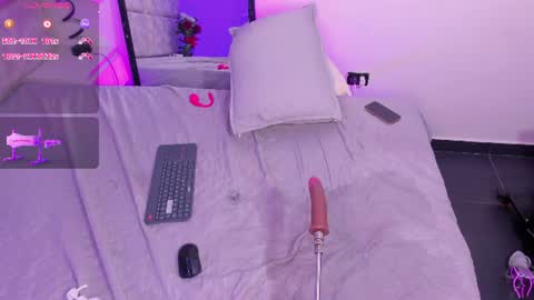 karimee15 online show from August 15, 2:15 am