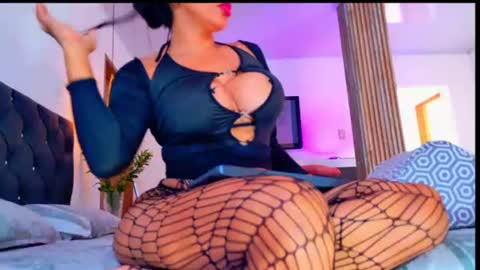 karina4squirt online show from August 10, 12:28 pm