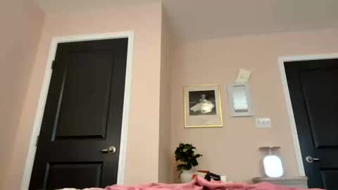 karinabambina00 online show from July 24, 7:06 pm