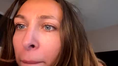 karinabambina00 online show from July 24, 11:30 pm