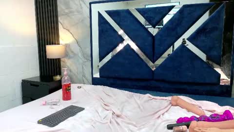 KarinaSimonz online show from July 26, 10:59 pm