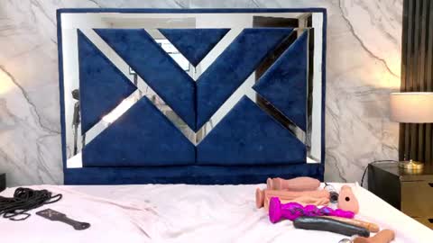 KarinaSimonz online show from August 8, 3:17 am
