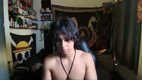 kariozzz online show from August 6, 1:15 am