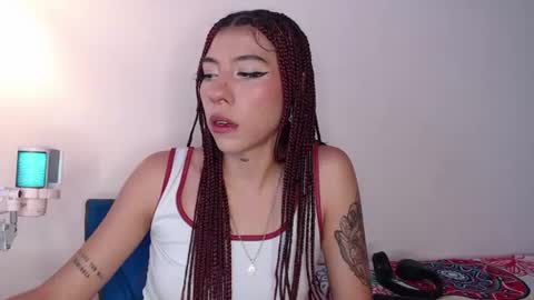 karla0524 online show from July 12, 1:34 am