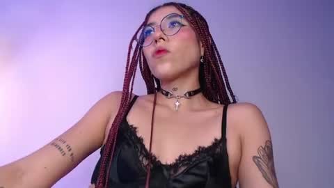 karla0524 online show from July 17, 1:49 am