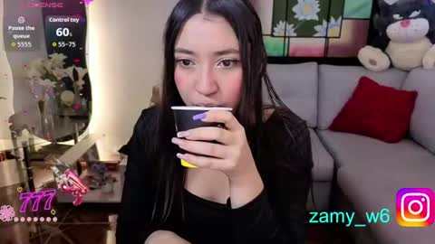 karla online show from July 30, 10:11 am