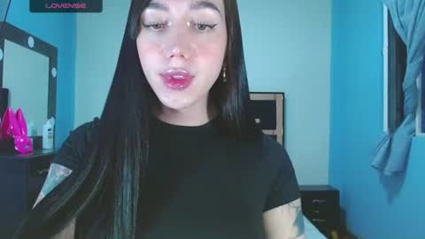 karla online show from August 5, 3:04 am