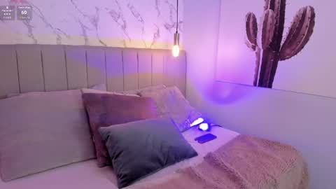 karlla_brown online show from August 13, 5:38 pm