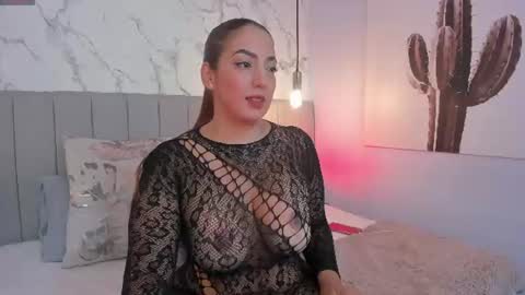 karlla_brown online show from August 14, 4:32 pm