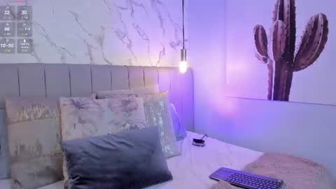 karlla_brown online show from August 15, 5:39 pm