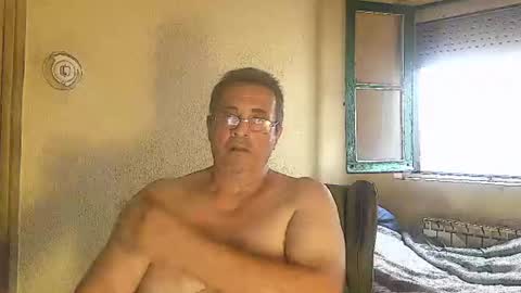 karlpal online show from July 14, 5:57 pm