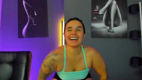   online show from August 4, 6:38 pm