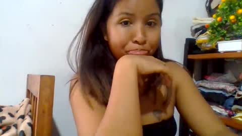 Karmellah online show from August 14, 8:07 am